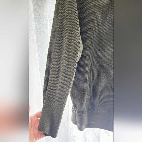 Cynthia Rowley 1X Olive Green Cowl Neck Sweater - Picture 3 of 4